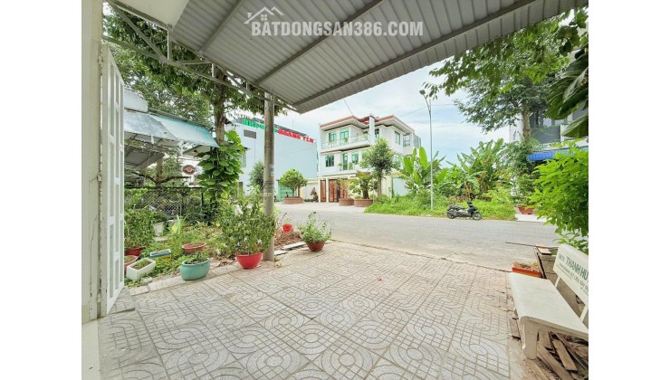 Bán nhà cấp 4 rộng 80m2 chiều ngang lớn 5m ngang bến xe